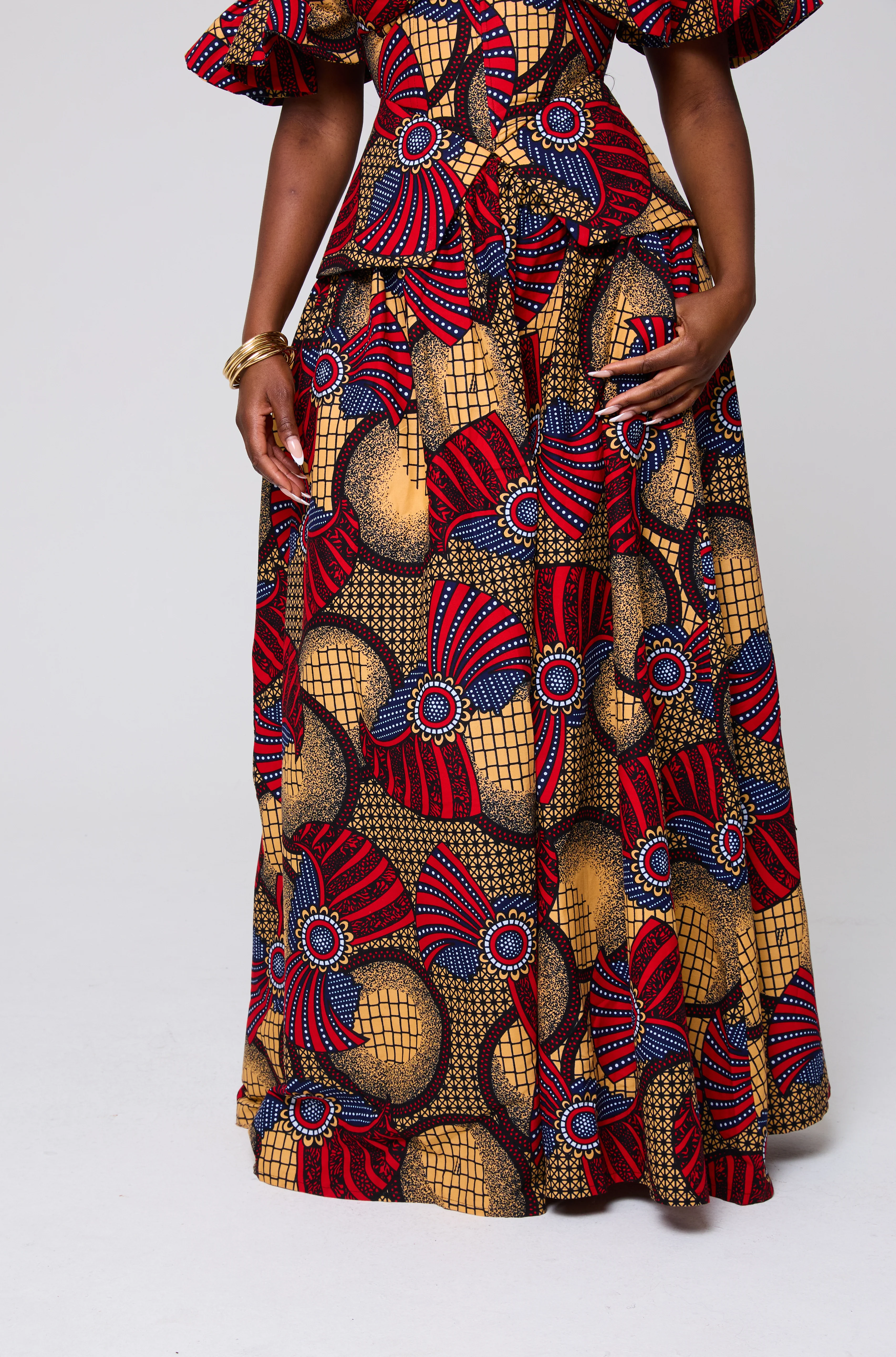 NDEYE CORSET TOP & MAXI SKIRT SET - Image 3
